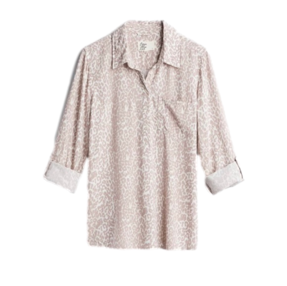 Stitchfix Cosmic Blue Love Kylie Classic Half Button Down Blouse Size Medium - Picture 2 of 9